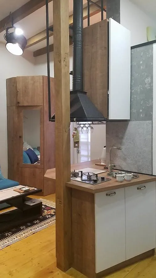 Cozy Home In Old Tbilisi. Ξενοδοχείο με διαμερίσματα Τυφλίδα